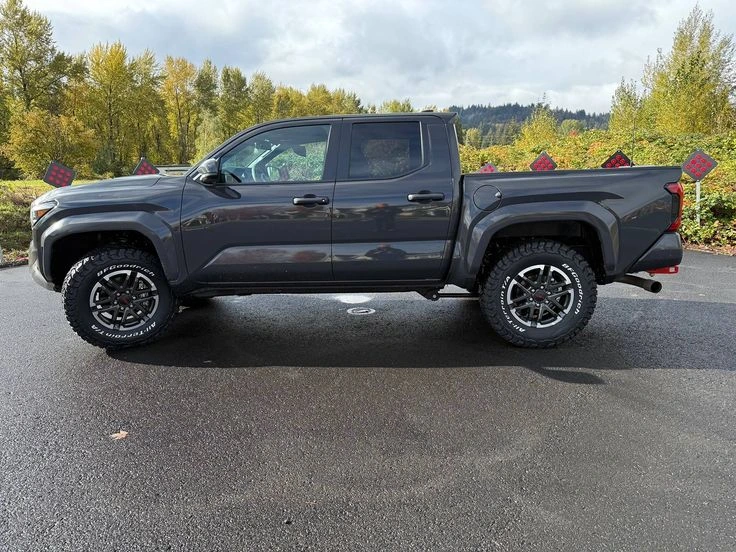 Used Toyota Tacoma