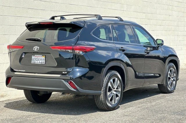 Used Toyota Highlander